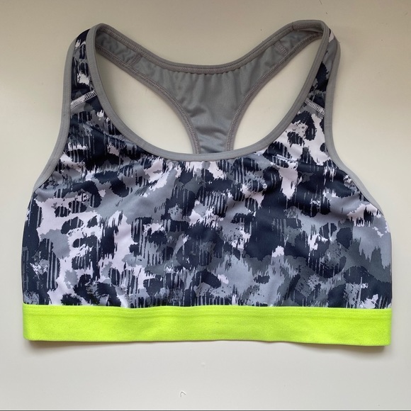 Old Navy Active Racerback Sports Bra Size M - Picture 1 of 3